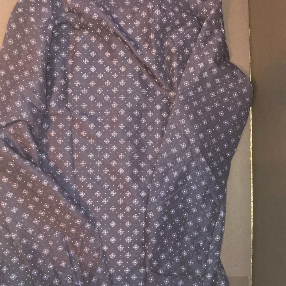 Navy Luxury Dress Shirt- Nine West- NWT!- 50% Off Retail! - Picture 7 of 11